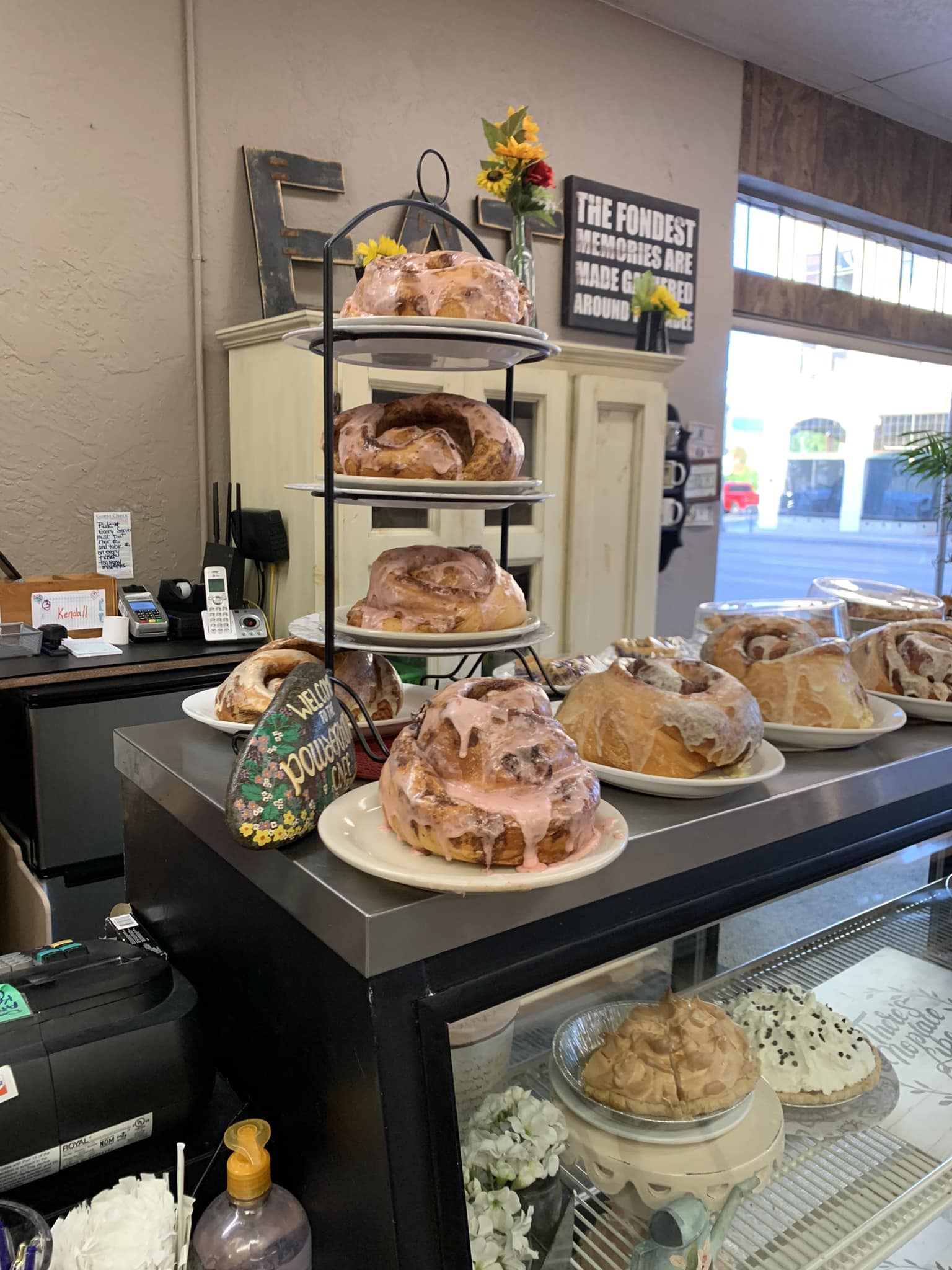 Powderhorn fresh baked goods, cinnamon rolls and pie